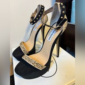 Old Steve Madden Reality Gold Heels circa 2015-2016?